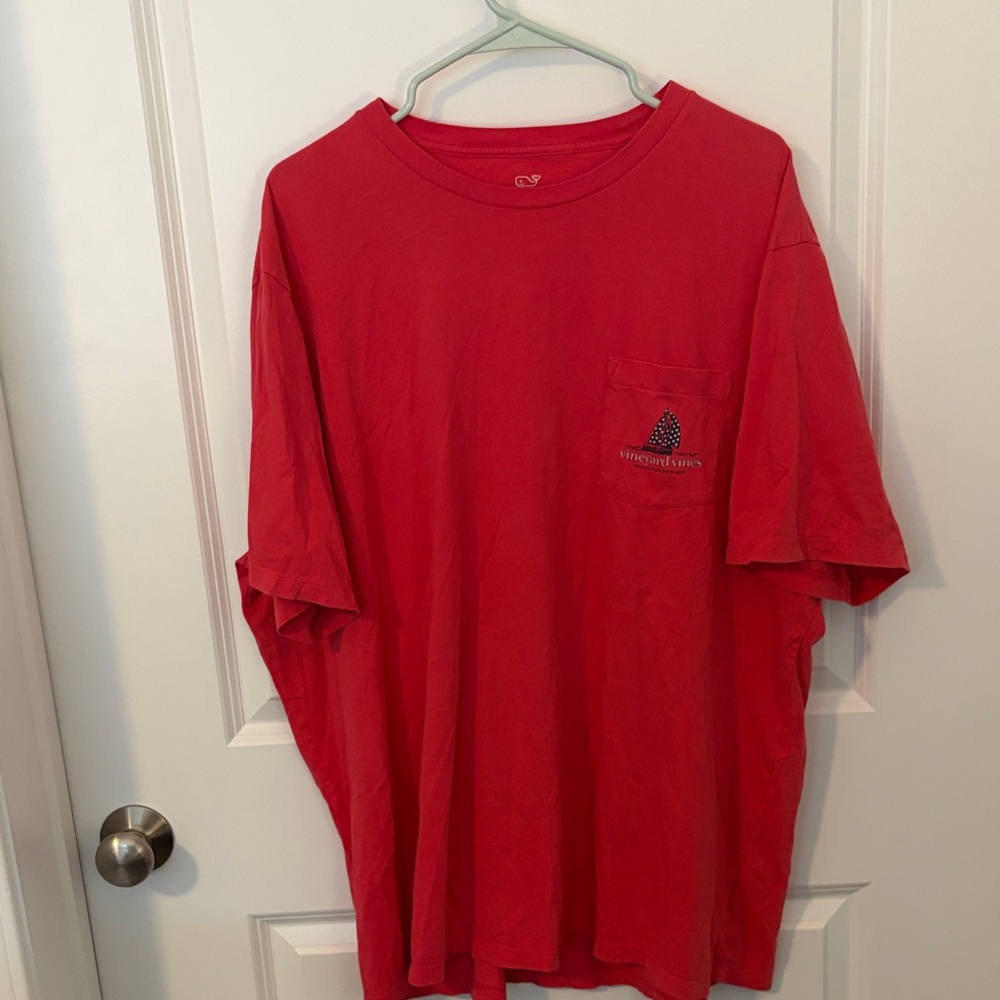 Vineyard Vines Men's Red Short Sleeve Tee